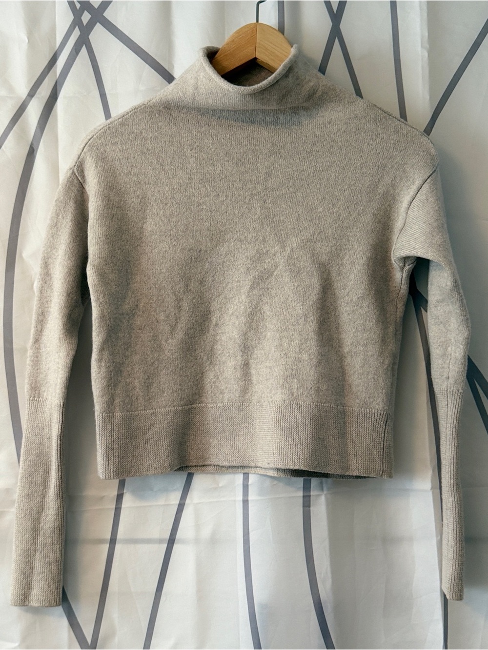 Wilfred Women’s XXS gray roll neck merino wool preppy turtleneck Sweater